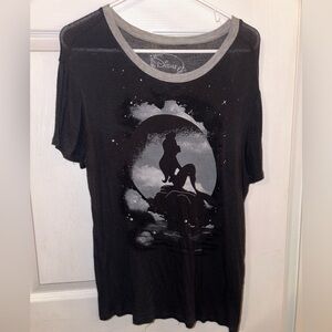 The Little Mermaid silhouette t-shirt 🖤🤍